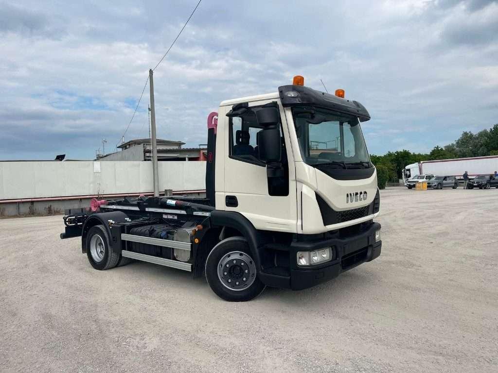 Iveco EUROCARGO 120E22 SCARRABILE Foto 6
