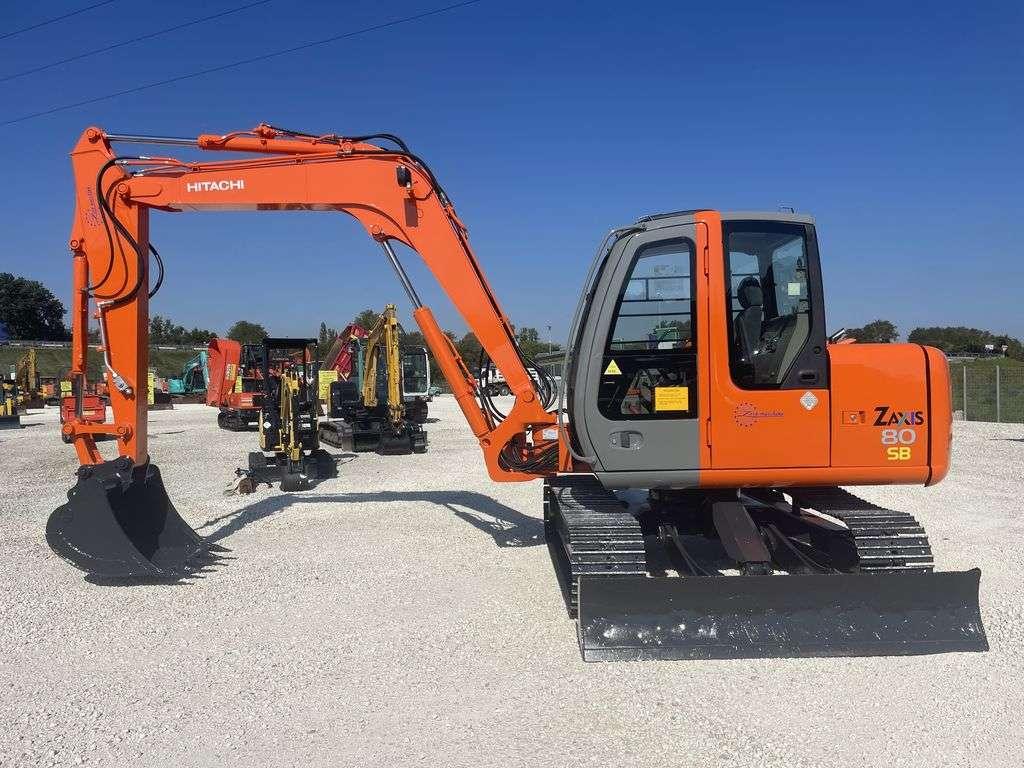 Hitachi ZX 80 SB Foto 2