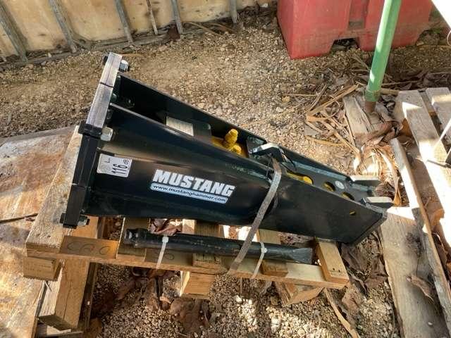 Mustang hm 152 Foto 1