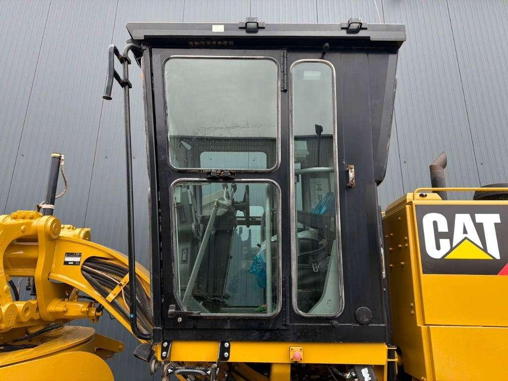 Caterpillar 140K Foto 17