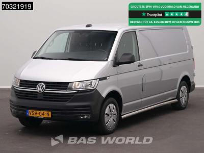 Volkswagen Transporter 110pk L2H1 Trekhaak Navi Airco Cruise Parkeersensoren Euro6 L2 Airco Trekhaak Cruise co vendida por BAS World B.V.