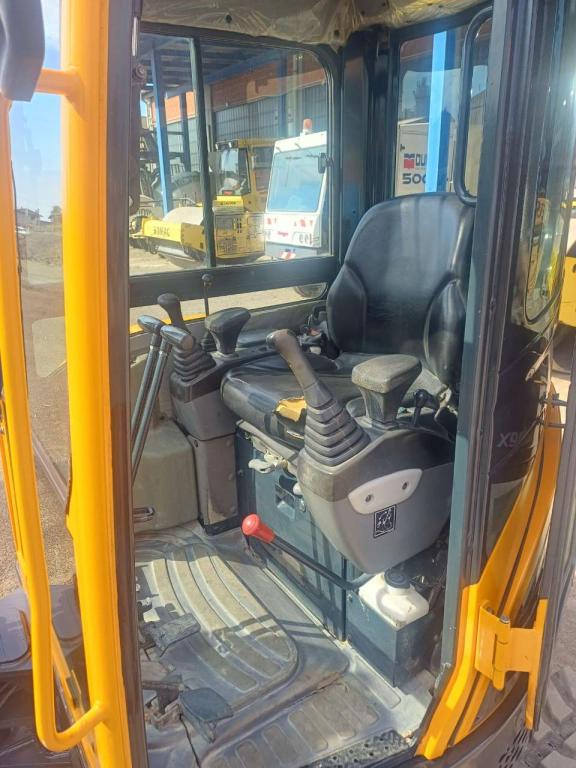 Hyundai Hyundai Robex 27 Z-9 Foto 25