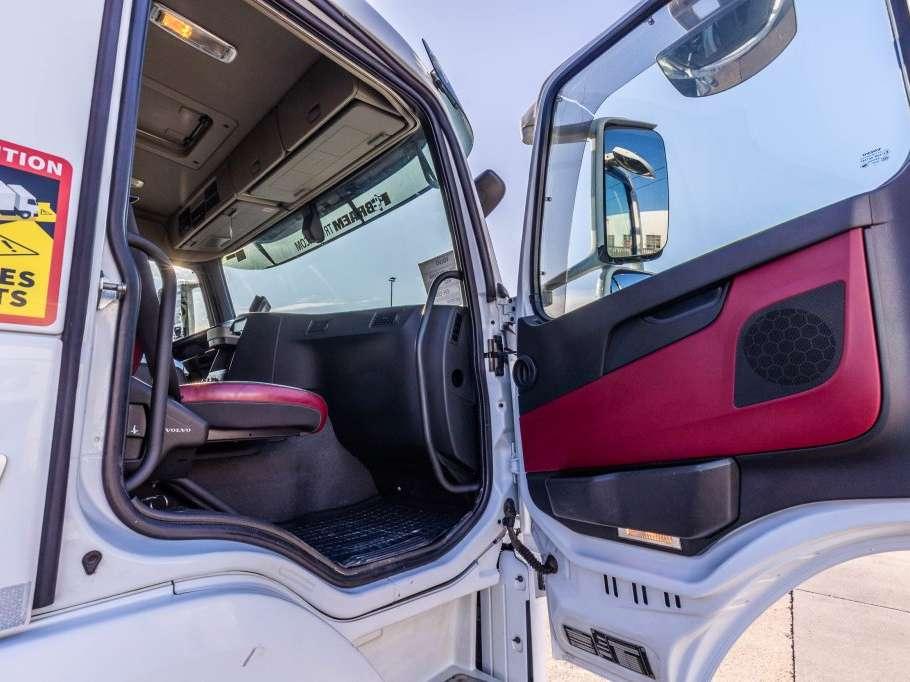 Volvo FM 500 +MAGYAR 13.500 L /3COMP Foto 23