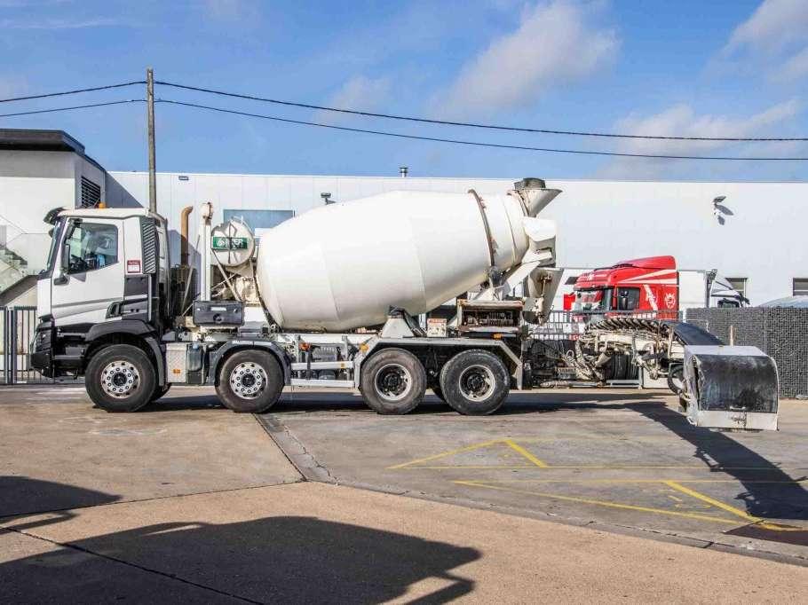 Renault C430+THEAM 12M Foto 2