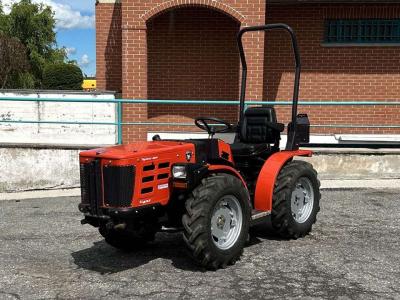 Tigretrac 3800 4x4 vendida por Massucco T. Srl