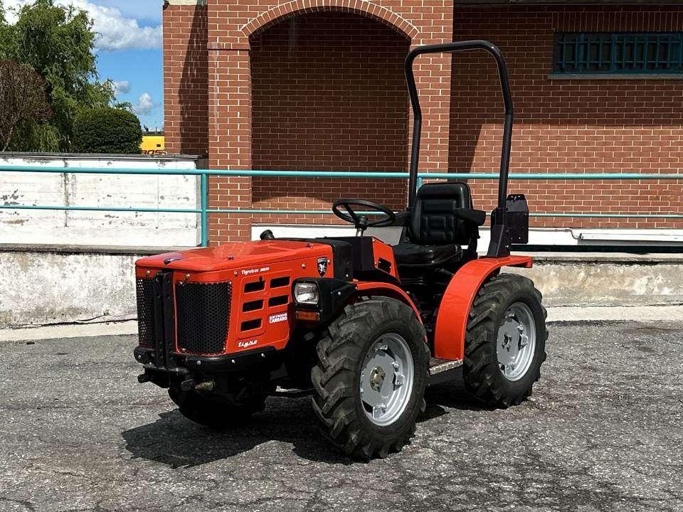 Tigretrac 3800 4x4 Foto 1