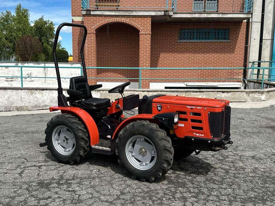 Tigretrac 3800 4x4 Foto 10