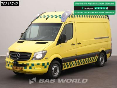 Mercedes-Benz Sprinter 316 CDI Automaat Ambulance Luchtvering L2H2 Airco Cruise Camera Krankenwagen Rettungswagen vendida por BAS World B.V.