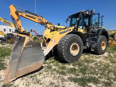 Komatsu WA470-8 vendida por Varini Srl