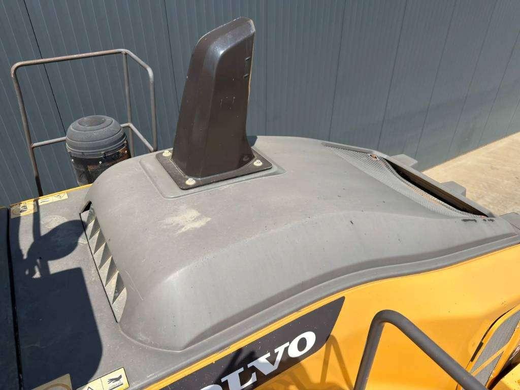 Volvo L250H Foto 13