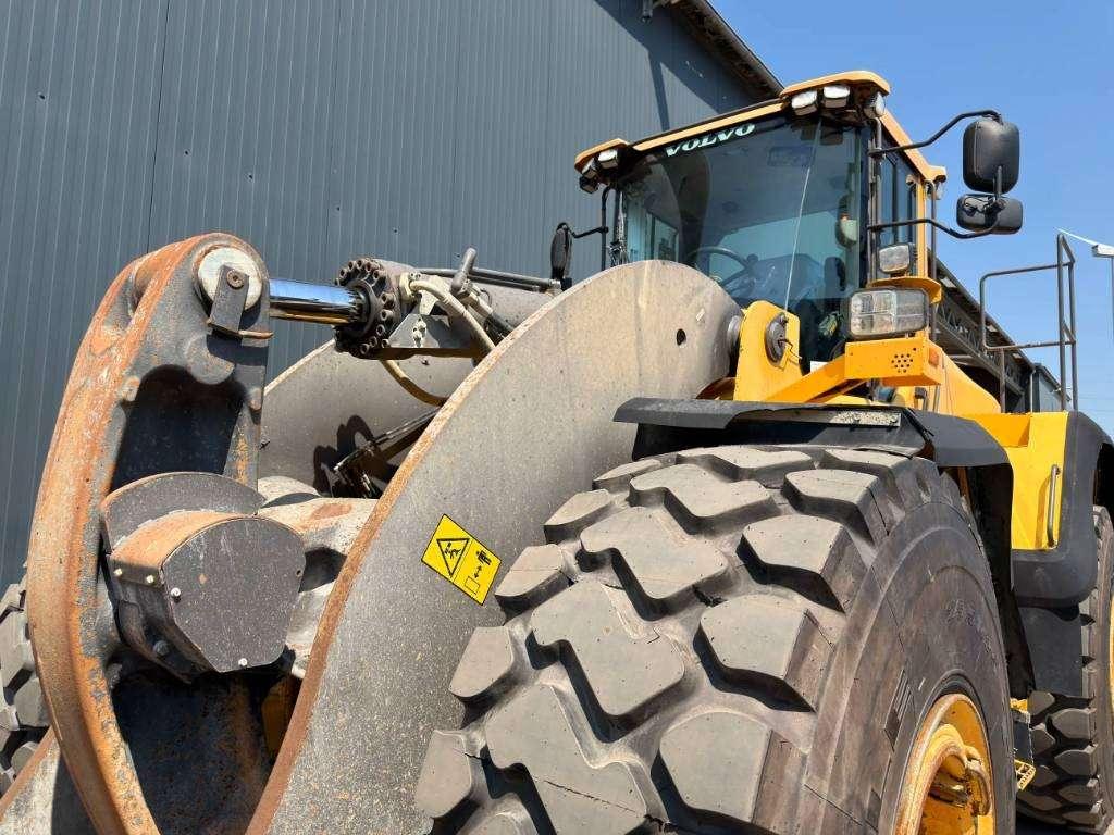 Volvo L250H Foto 19