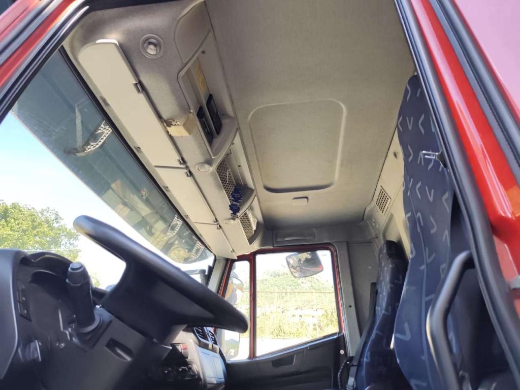 Iveco STRALIS HI-STREET 260S31 Foto 5