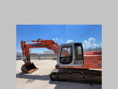 Fiat Hitachi EX215 vendida por C.N.M. Srl