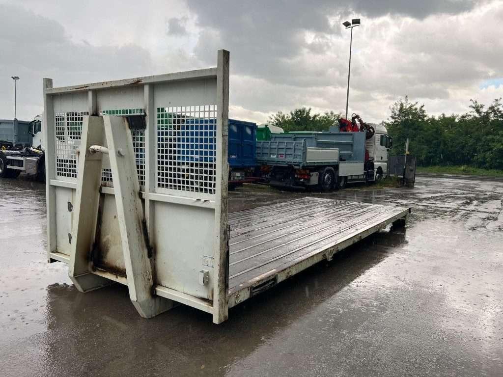 CONTAINER SCARRABILE A PIANALE SENZA SPONDE Foto 1