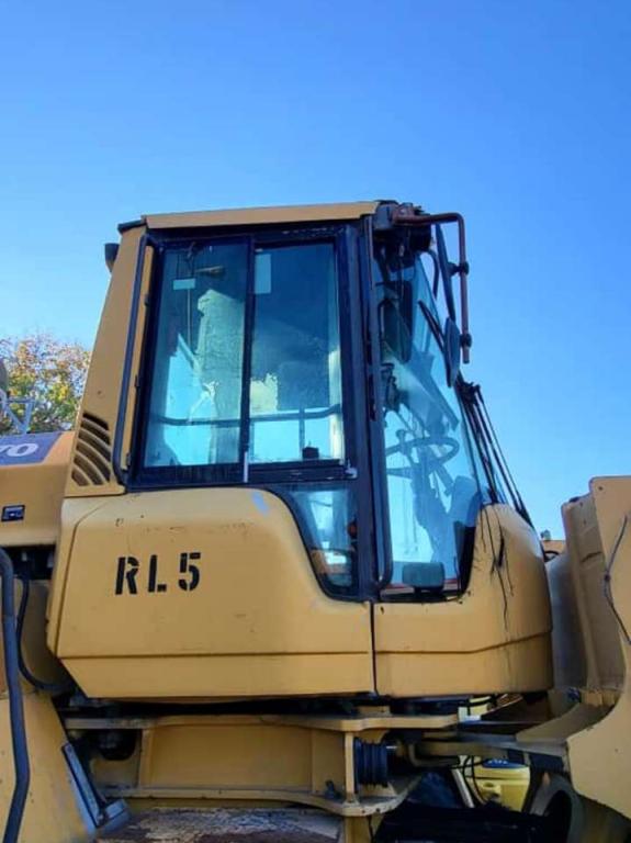 Volvo cabin 11294049 for Volvo L180G Foto 1
