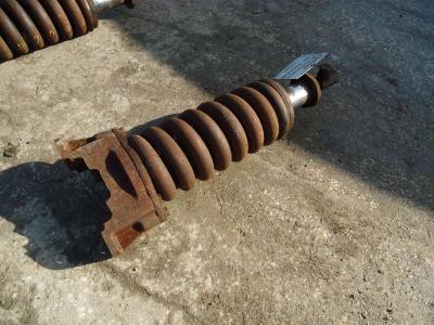 Amortiguador del tensor de oruga para Fiat Hitachi FH200 vendida por OLM 90 Srl
