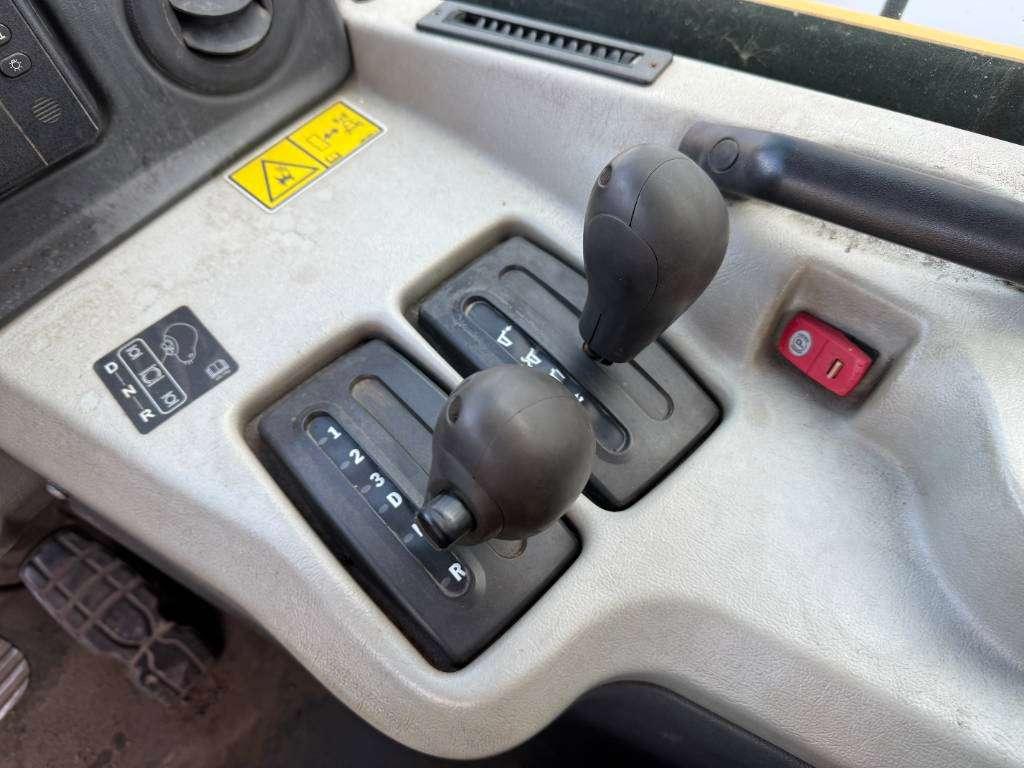 Caterpillar 745C - Dutch Machine / Auto Greasing Foto 9