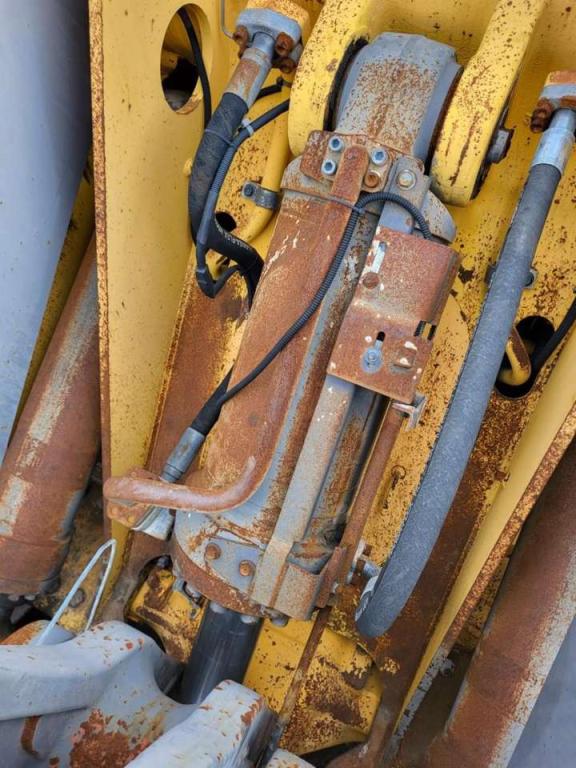Volvo hydraulic cylinder 11107855 for Volvo L110E, L110F, L120E, L120F Foto 1