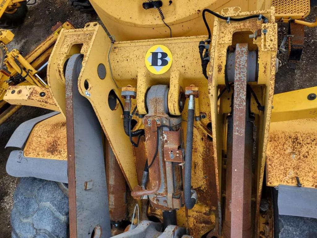 Volvo hydraulic cylinder 11107855 for Volvo L110E, L110F, L120E, L120F Foto 3