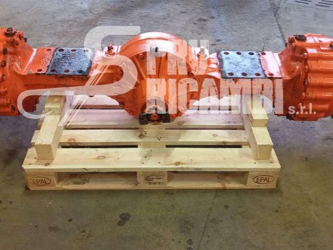 Eje delantero para Hitachi LX 170 Foto 1