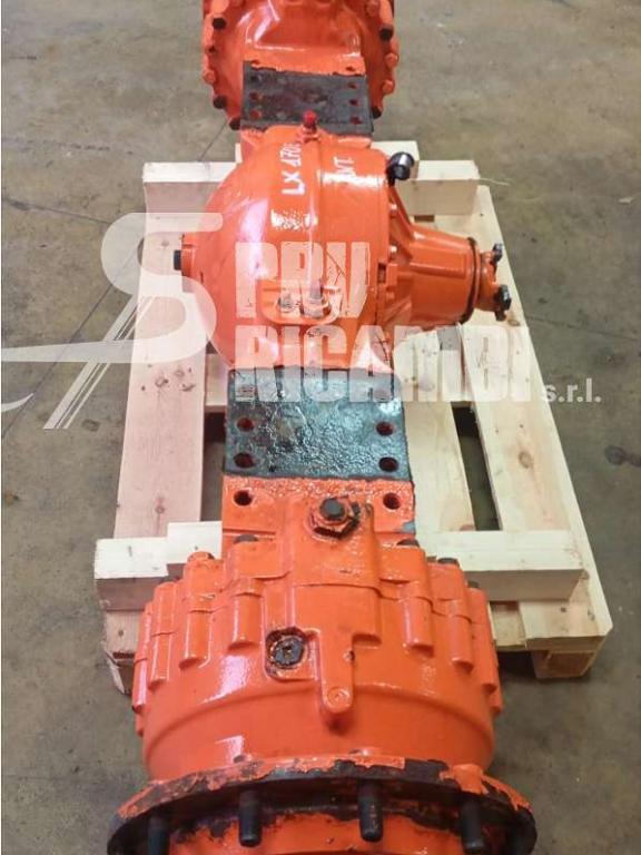 Eje delantero para Hitachi LX 170 Foto 2