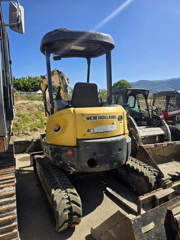 New Holland E39B Foto 5