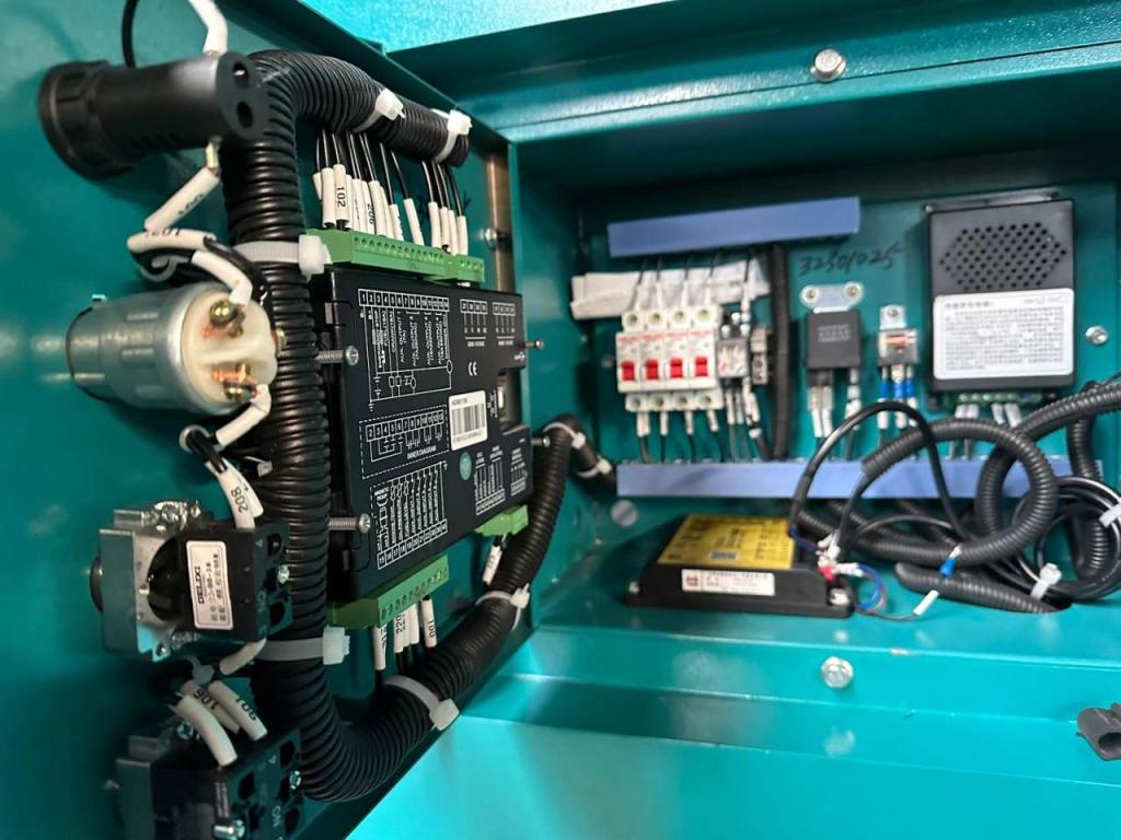 Giga Power Giga Power RT-W800GF 1000KVA silent set Foto 12