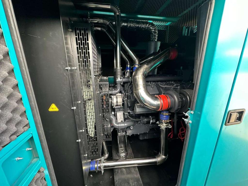 Giga Power Giga Power RT-W800GF 1000KVA silent set Foto 22