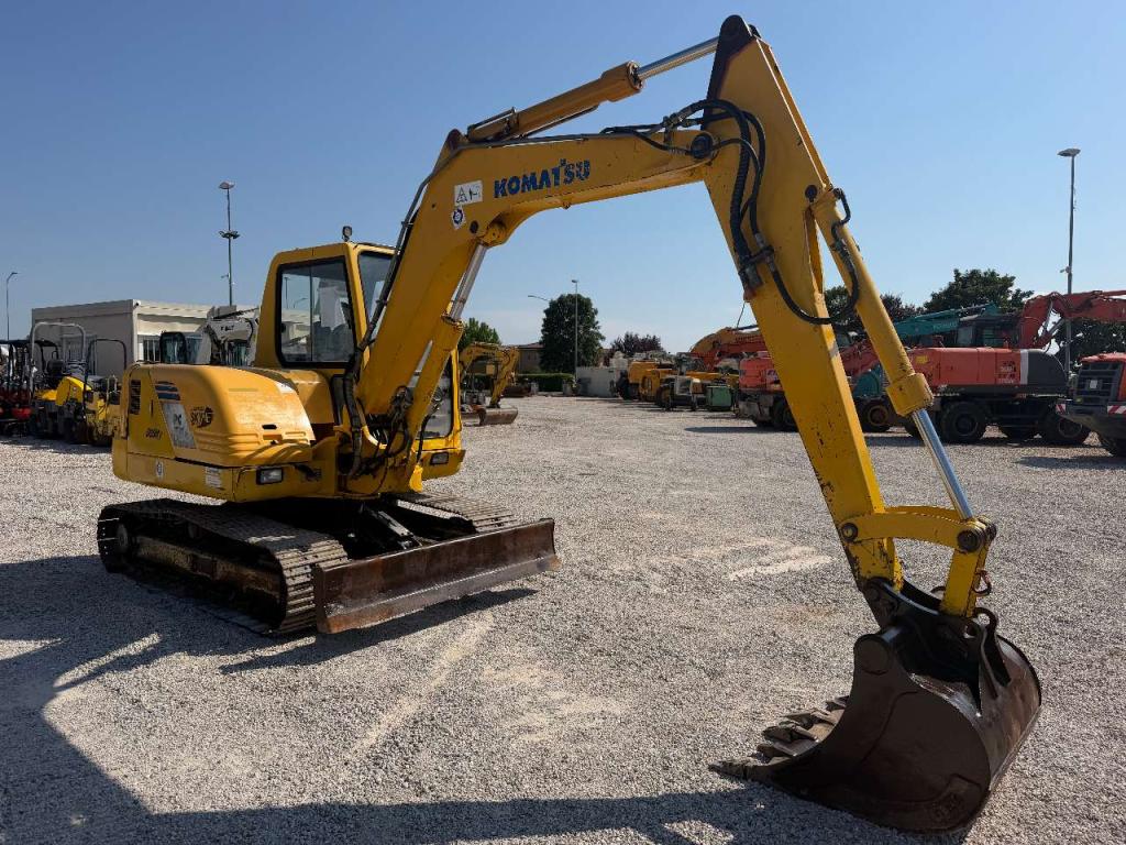 Komatsu PC 75R Foto 5