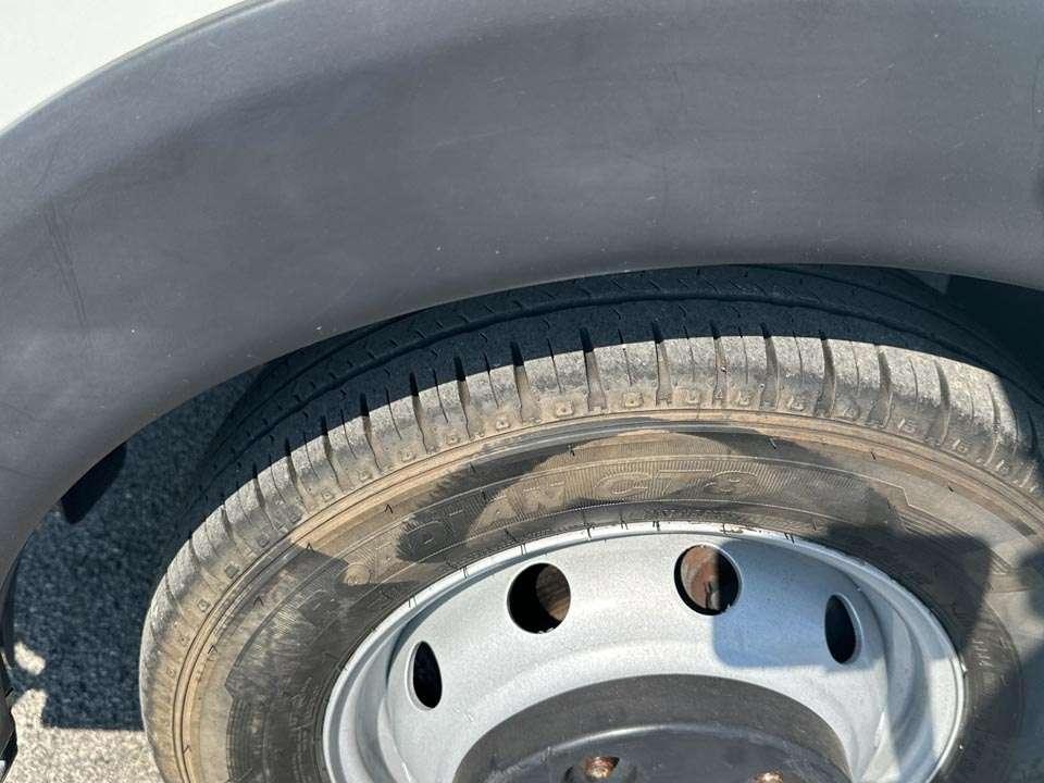 Nissan 35.11 MX 170 Foto 5