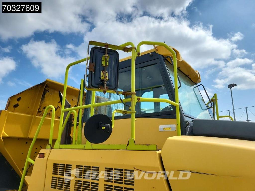 Komatsu HM300-3 Foto 14
