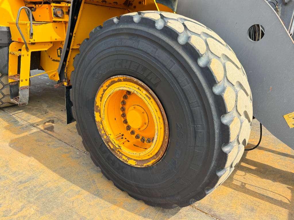 Volvo L180H - Automatic Greasing / Camera Foto 28