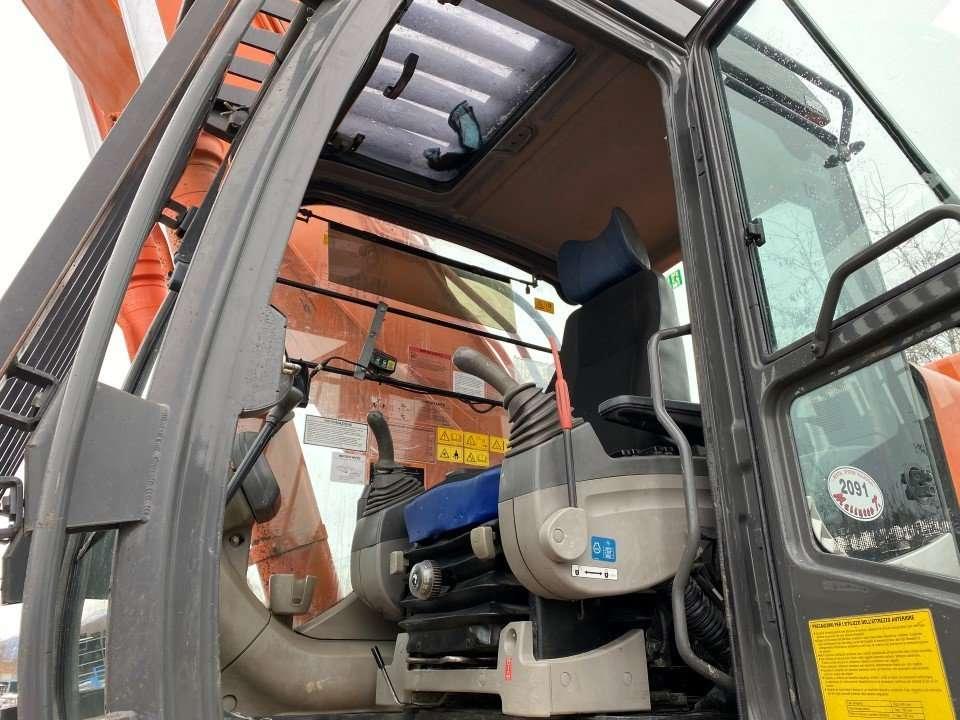 Hitachi ZX470LCH-3 Foto 7