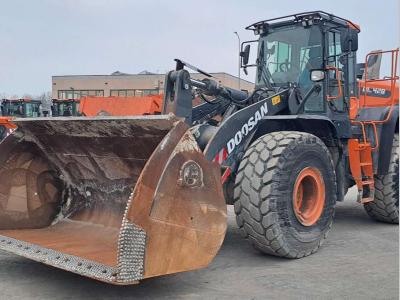 Doosan DL420-7 vendida por DMO Spa