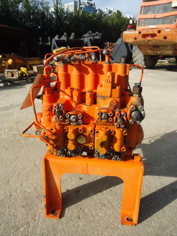 Distribuidor hidraulico para Fiat Hitachi EX215 Foto 5