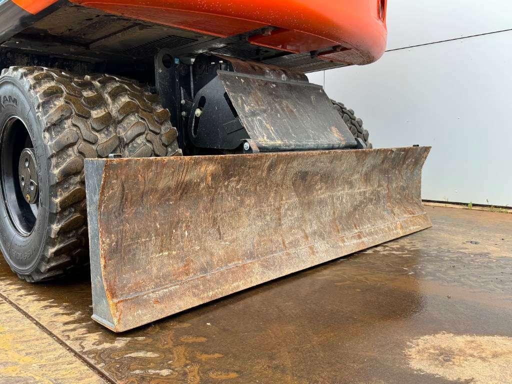 Hitachi ZX150W-7 - Blade / Triple Boom / Auto Greasing Foto 29