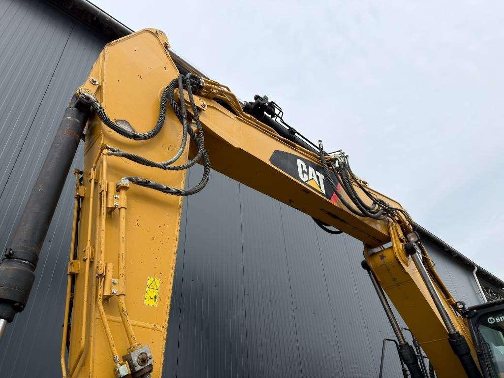 Caterpillar 323EL VA Foto 12