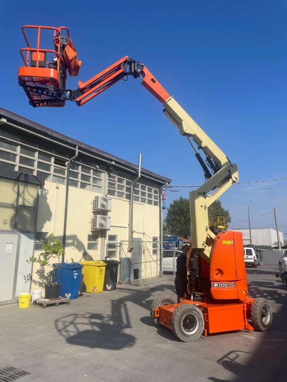 JLG E300AJP Foto 15