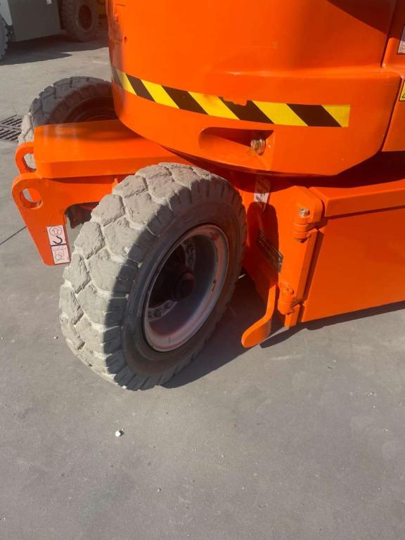 JLG E300AJP Foto 5