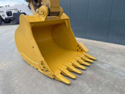 Caterpillar 350 TB vendida por Smitma B.V.