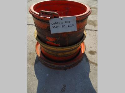 Llanta para Fiat Kobelco W270 vendida por OLM 90 Srl