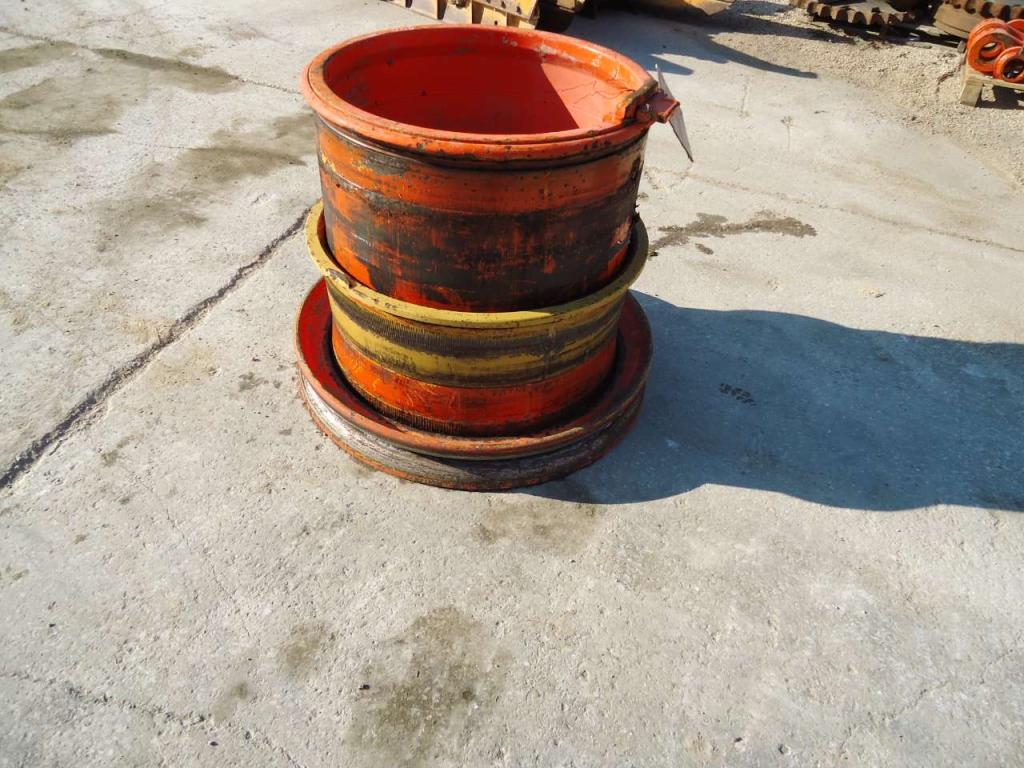 Llanta para Fiat Kobelco W270 Foto 2