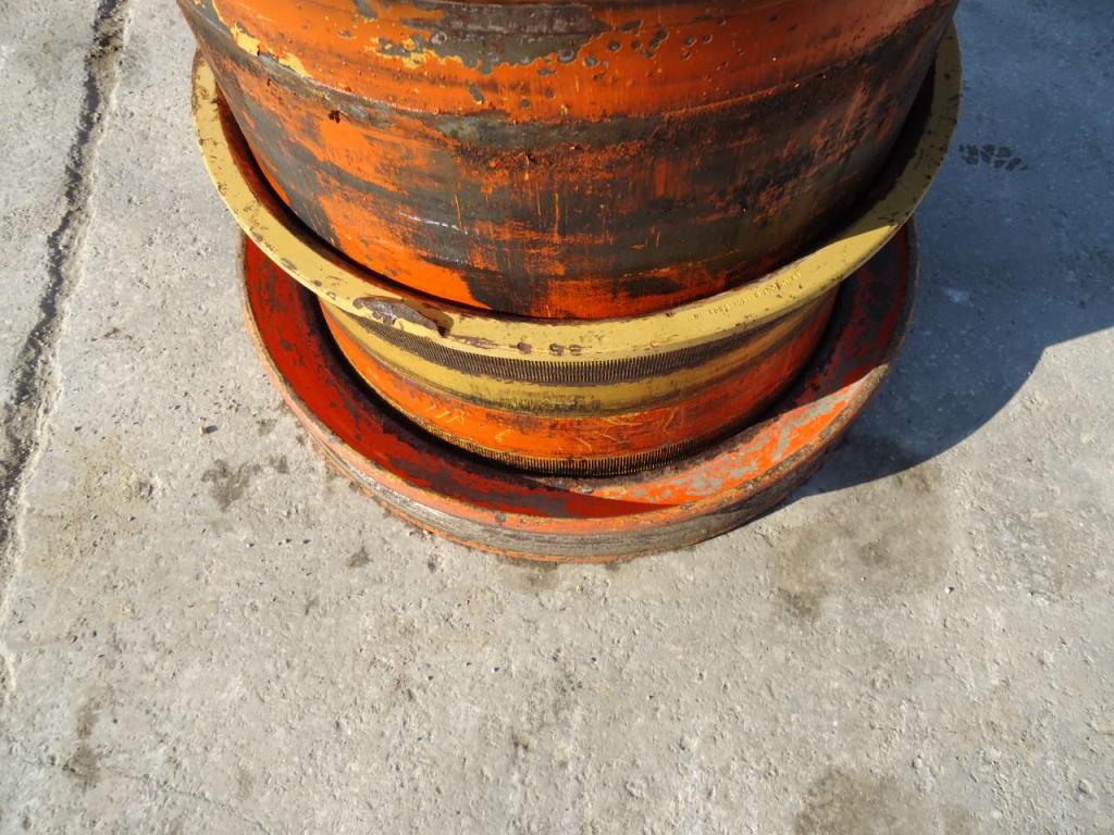 Llanta para Fiat Kobelco W270 Foto 4