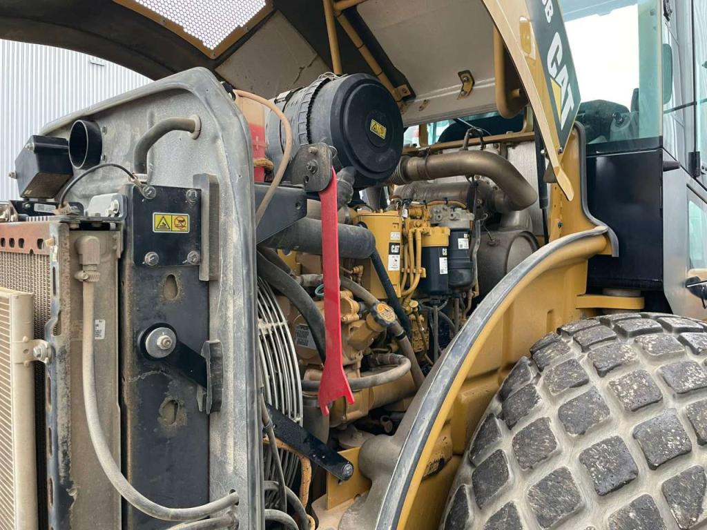 Caterpillar CS66 B Foto 28