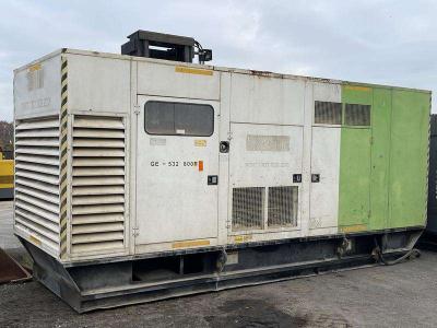 Caterpillar 900 F vendida por Machinery Resale