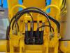 New Holland E 215 B Foto 8 thumbnail