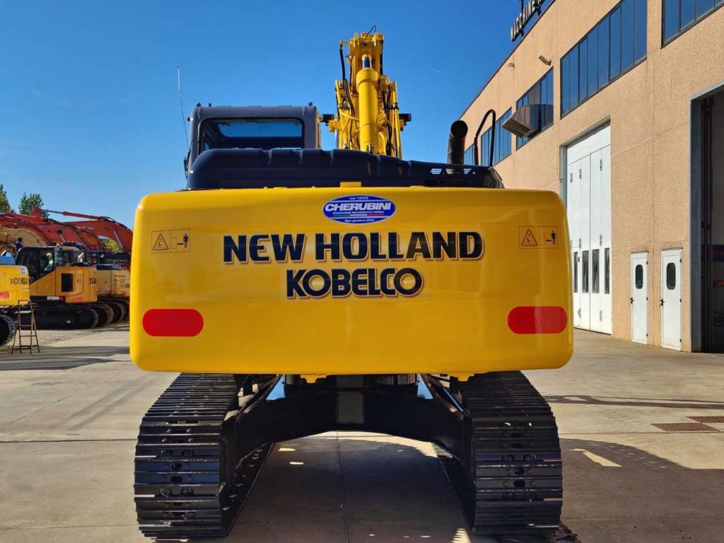 New Holland E 215 B Foto 4