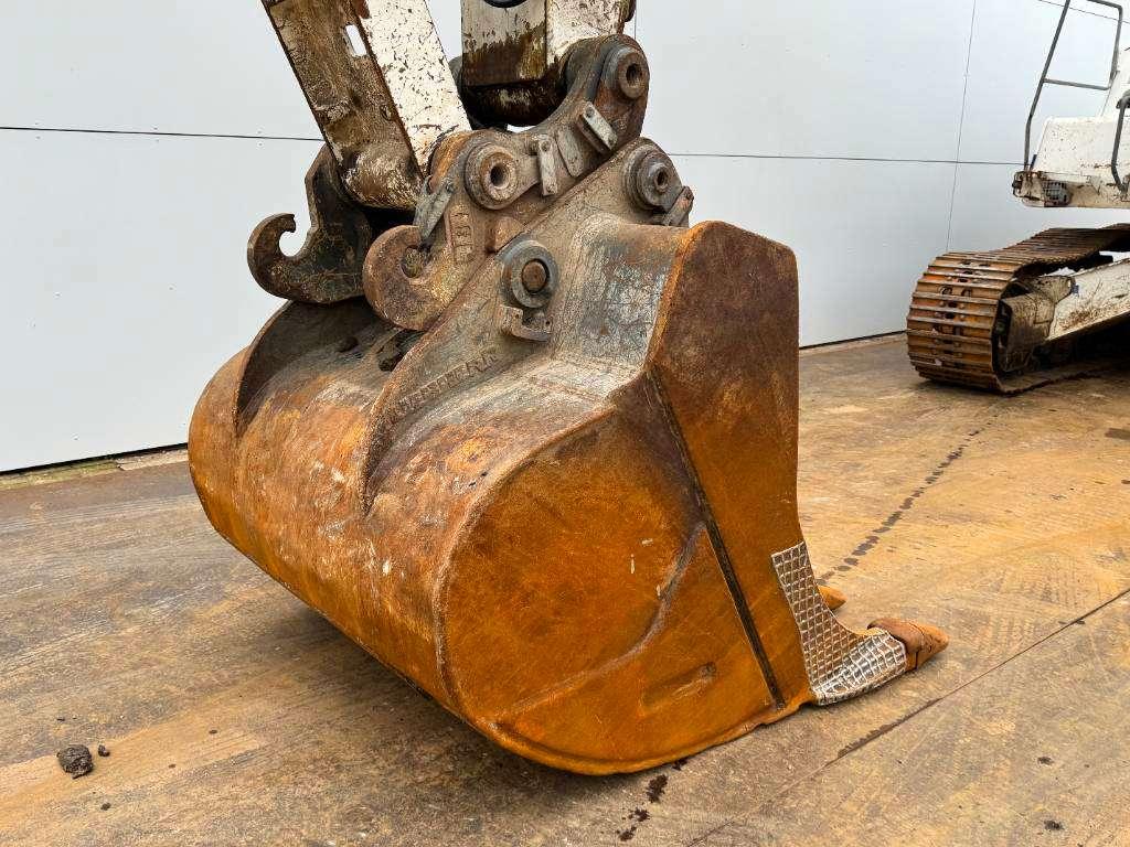 Liebherr R946LC - Hammer Lines / Quick Coupler Foto 25