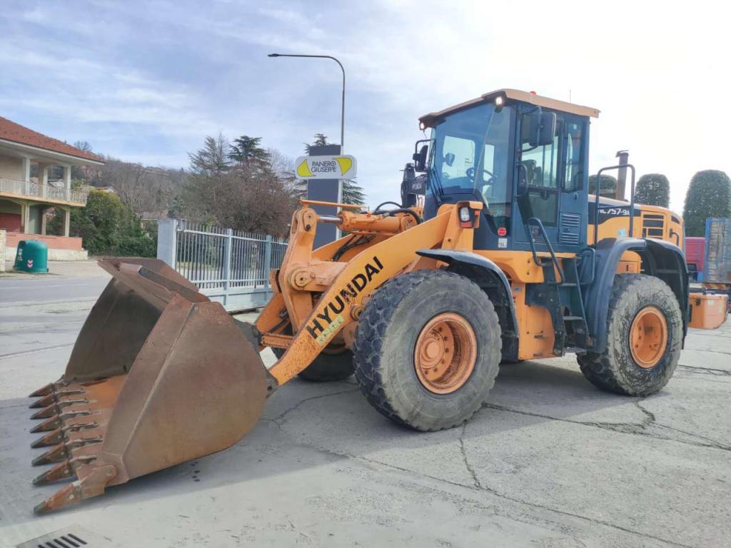 Hyundai HL757-9A Foto 1