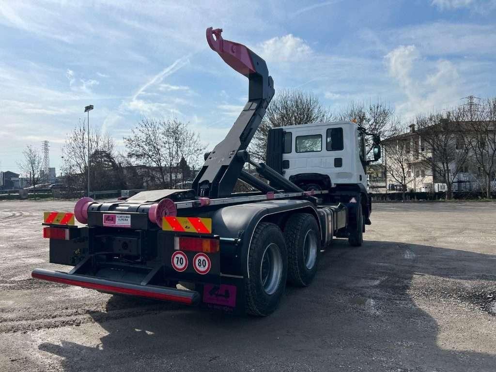 Iveco TRAKKER 360 SCARRABILE 6X4 Foto 6
